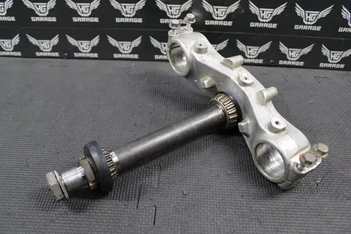 2002 KAWASAKI 95-06 KDX200 KDX220R OEM FRONT FORKS CLAMP LOWER TRIPLE TREE STEM