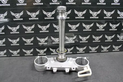 2004 YAMAHA YZ250 YZ450F OEM FRONT FORKS CLAMP LOWER TRIPLE TREE STEERING STEM