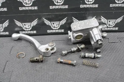 1998 YAMAHA YZ80 OEM AKEBONO FRONT BRAKE MASTER  LEVER PARTS 4SS-W2587-01-00