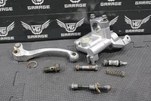 1998 YAMAHA YZ80 OEM AKEBONO FRONT BRAKE MASTER  LEVER PARTS 4SS-W2587-01-00