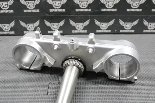 2012 HONDA CRF450R OEM FRONT FORK CLAMP LOWER TRIPLE TREE STEM 53219-MEN-A30