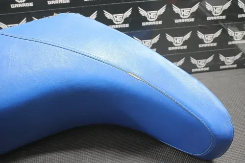1996 HONDA 96-04 XR400R OEM SEAT SADDLE FOAM PAN COVER COMPLETE 77200-KCY-A30ZA