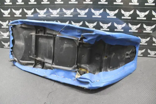 1996 HONDA 96-04 XR400R OEM SEAT SADDLE FOAM PAN COVER COMPLETE 77200-KCY-A30ZA