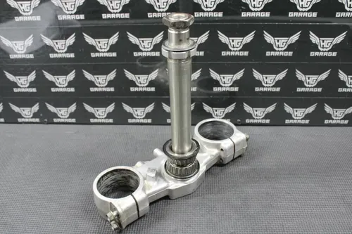 1999 SUZUKI 99-00 RM125 RM250 OEM FRONT FORKS CLAMP LOWER TRIPLE TREE STEM