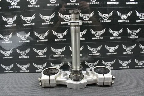 1999 SUZUKI 99-00 RM125 RM250 OEM FRONT FORKS CLAMP LOWER TRIPLE TREE STEM