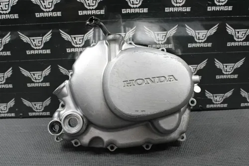 2002 HONDA XR200R 90-02 OEM RIGHT SIDE CRANK CASE CLUTCH COVER 11330-KT0-830