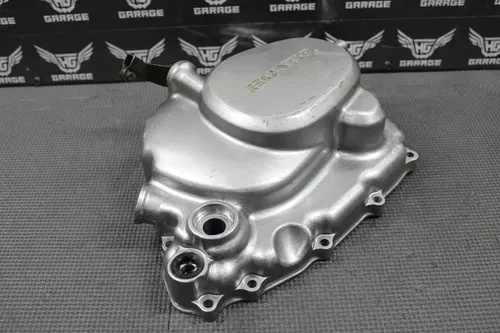 2002 HONDA XR200R 90-02 OEM RIGHT SIDE CRANK CASE CLUTCH COVER 11330-KT0-830