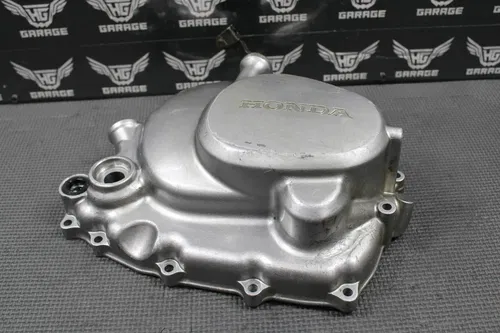 2002 HONDA XR200R 90-02 OEM RIGHT SIDE CRANK CASE CLUTCH COVER 11330-KT0-830
