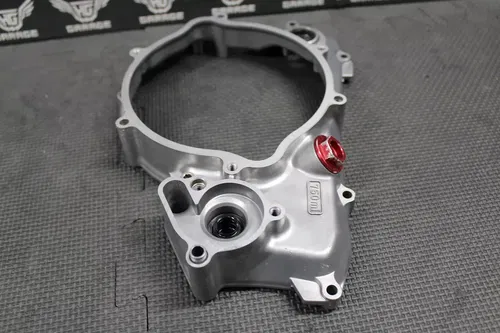 2003 SUZUKI RM125 OEM RIGHT SIDE CRANK CASE INNER CLUTCH COVER 11341-36F00