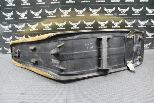1999 HONDA CR125R CR250R OEM SEAT SADDLE FOAM PAN COMPLETE 77100-KZ3-J10