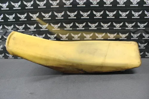 1999 HONDA CR125R CR250R OEM SEAT SADDLE FOAM PAN COMPLETE 77100-KZ3-J10