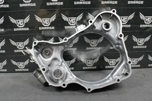 1995 1996 HONDA CR125R OEM RIGHT SIDE CASE INNER CLUTCH COVER 11340-KZ4-620 GOOD