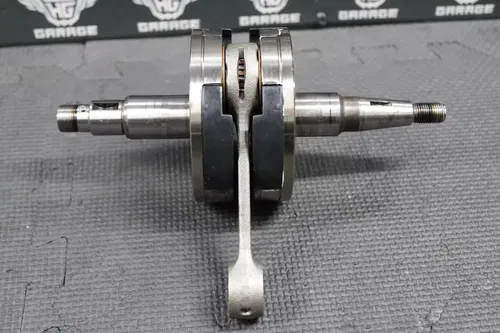 1999 KAWASAKI KDX200 KDX220R OEM ENGINE MOTOR CRANKSHAFT CRANK SHAFT 13031-1382