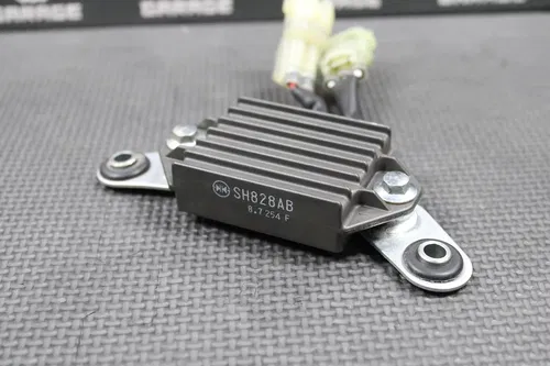 2019 YAMAHA 15-19 YZ250FX OEM RECTIFIER VOLTAGE REGULATOR 2GB-81960-00-00