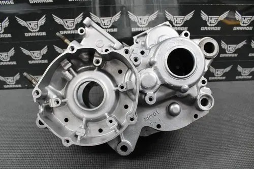 2003 02-04 YAMAHA YZ125 OEM LEFT RIGHT ENGINE CRANKCASE CRANK CASES BLOCK NICE!
