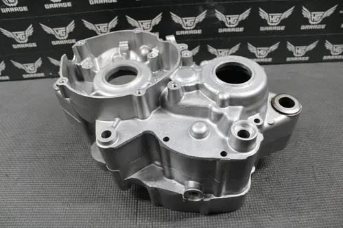 2003 02-04 YAMAHA YZ125 OEM LEFT RIGHT ENGINE CRANKCASE CRANK CASES BLOCK NICE!