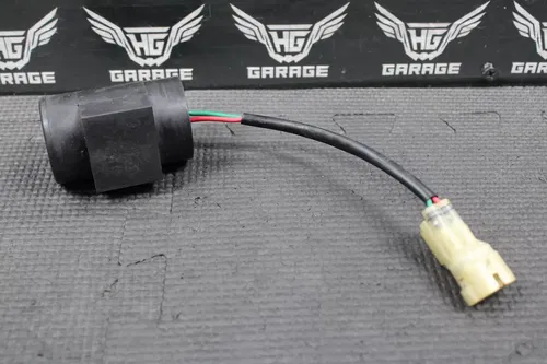 HONDA CONDENSER 2004-2005 TRX450 R TRX450R SPORTRAX OEM GENUINE 31700-HP1-003