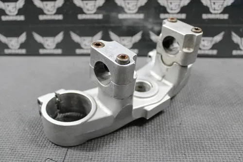 1999 YAMAHA 96-99 YZ125 YZ250 OEM FORKS UPPER TRIPLE TREE FAT BAR CLAMP 1-1/8"