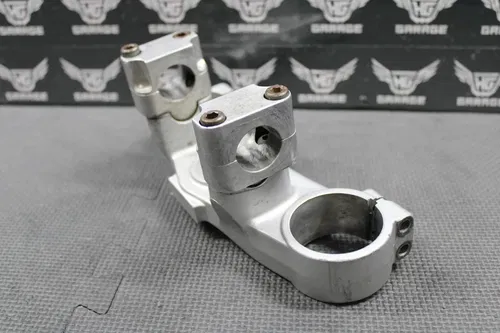 1999 YAMAHA 96-99 YZ125 YZ250 OEM FORKS UPPER TRIPLE TREE FAT BAR CLAMP 1-1/8"