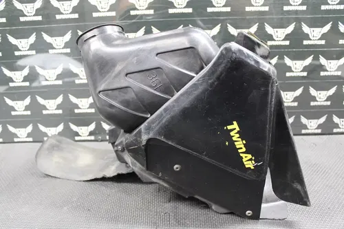 2001 01-03 SUZUKI RM125 OEM AIR CLEANER CASE AIRBOX INTAKE BOOT 13700-36F01
