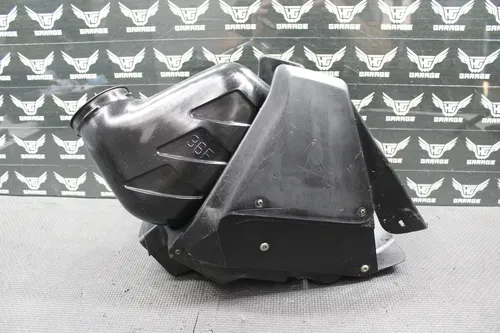 2001 SUZUKI RM125 OEM AIRBOX AIR CLEANER FILTER BOX CASE CDI MOUNT 13700-36F01