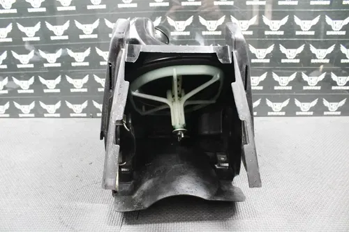 2001 SUZUKI RM125 OEM AIRBOX AIR CLEANER FILTER BOX CASE CDI MOUNT 13700-36F01