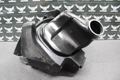 2001 SUZUKI RM125 OEM AIRBOX AIR CLEANER FILTER BOX CASE CDI MOUNT 13700-36F01