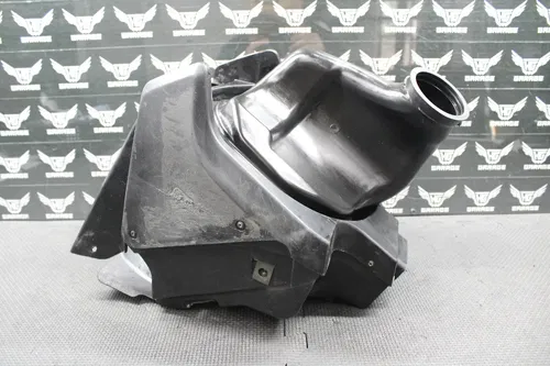 2001 SUZUKI RM125 OEM AIRBOX AIR CLEANER FILTER BOX CASE CDI MOUNT 13700-36F01