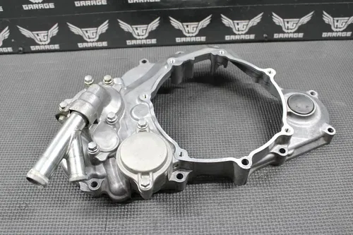 2019 YAMAHA 15-19 YZ250FX OEM RIGHT SIDE CASE INNER CLUTCH COVER WATER PUMP NICE