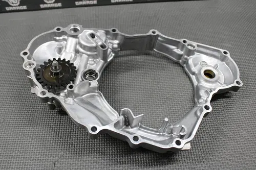 2019 YAMAHA 15-19 YZ250FX OEM RIGHT SIDE CASE INNER CLUTCH COVER WATER PUMP NICE