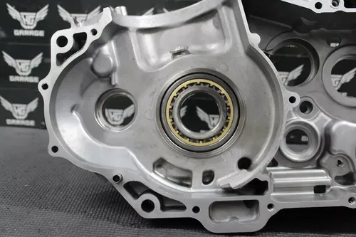 2000 00-07 HONDA XR650R OEM RIGHT ENGINE MOTOR CRANKCASE CRANK CASE 11100-MBN-67