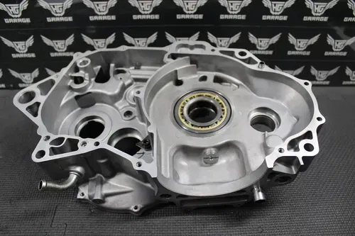 2000 00-07 HONDA XR650R OEM RIGHT ENGINE MOTOR CRANKCASE CRANK CASE 11100-MBN-67