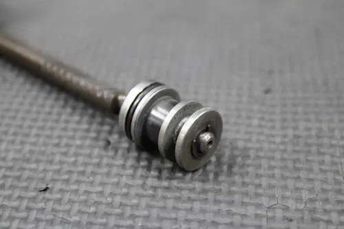 1990 1991 KAWASAKI KX125 OEM EXHAUST POWERVALVE GOVERNOR ROD & COLLAR 49046-1067