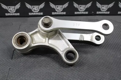 2002 SUZUKI RM125 RM250 OEM REAR SHOCK SWINGARM LINKAGE LINK CUSHION 62600-37851