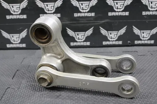 2002 SUZUKI RM125 RM250 OEM REAR SHOCK SWINGARM LINKAGE LINK CUSHION 62600-37851