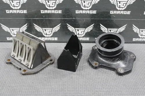 1995 KTM 250 300 OEM INTAKE BOOT REED BLOCK ASSEMBLY 54630050000 54630351244