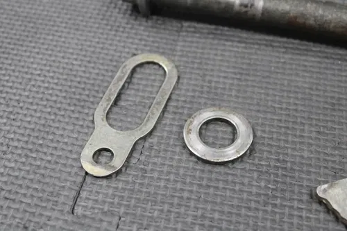 1996 HONDA XR250R XR400R XR600R OEM REAR AXLE BACK WHEEL RIM PIVOT BOLT SHAFT