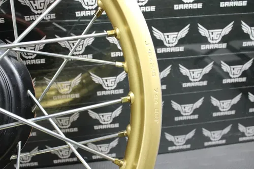 1986 HONDA CR250R CR500R OEM GOLD REAR BACK WHEEL RIM HUB 42601-KS7-000ZA NICE!!