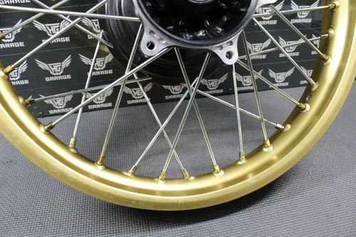 1986 HONDA CR250R CR500R OEM GOLD REAR BACK WHEEL RIM HUB 42601-KS7-000ZA NICE!!