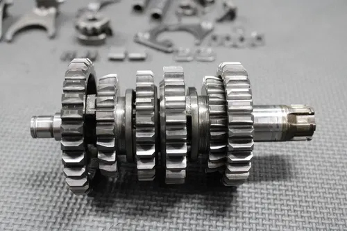 2005 02-19 SUZUKI RM85 RM85L OEM TRANSMISSION TRANNY TRANS GEARBOX GEARS PARTS