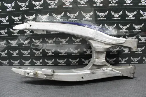 2010 09-11 YAMAHA YZ250F OEM SWINGARM SWING ARM REAR SUSPENSION 17D-22110-00-00