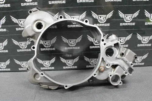 2001 KTM 300 EXC OEM ENGINE MOTOR RIGHT SIDE CASE INNER CLUTCH COVER 54630001300