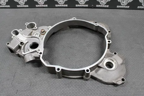 2001 KTM 300 EXC OEM ENGINE MOTOR RIGHT SIDE CASE INNER CLUTCH COVER 54630001300