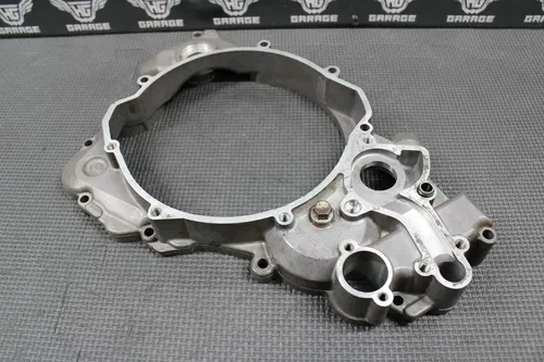 2001 KTM 300 EXC OEM ENGINE MOTOR RIGHT SIDE CASE INNER CLUTCH COVER 54630001300