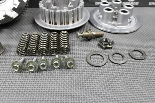 1996 96-04 HONDA XR400R OEM COMPLETE CLUTCH W PLATES BASKET HUB 22100-KCY-670
