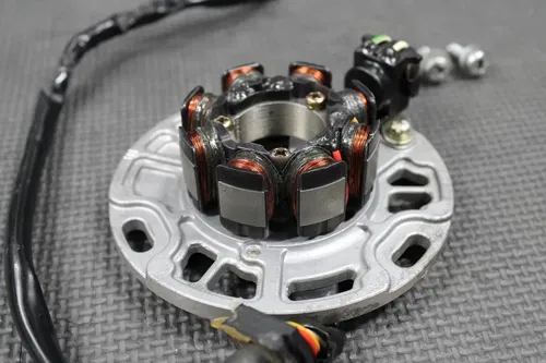 2003 2004 KAWASAKI KX250 OEM STATOR GENERATOR MAGNETO ALTERNATOR 21003-1400 NICE
