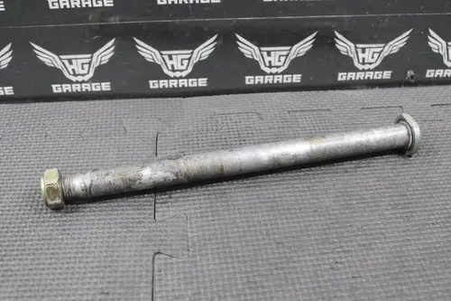 2002 HONDA CRF450R OEM REAR BACK SWINGARM BOLT SUSPENSION PIVOT 52101-KZ4-J40