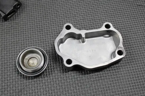 1995 94-96 HONDA CR250R OEM EXHAUST POWER VALVE FLAP SHAFT GOVERNOR COVERS NICE