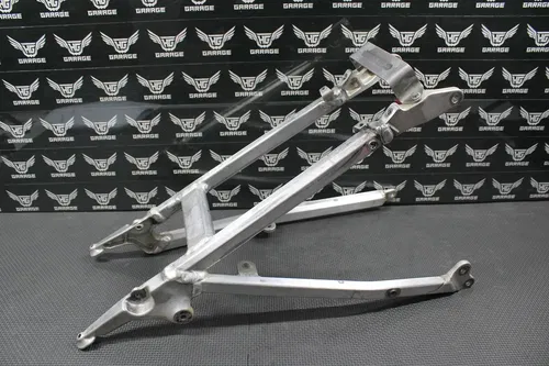 2018 18-20 SUZUKI RMZ450 OEM REAR BACK SUB FRAME SUBFRAME SEAT RAIL 41200-37K00