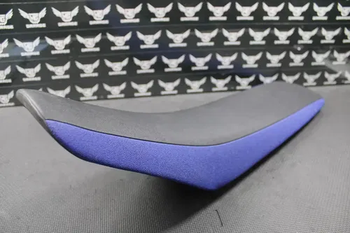 2004 YAMAHA YZ250F YZ450F OEM SEAT SADDLE FOAM PAN 5XD-24710-00-00 MINT!